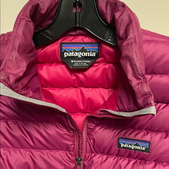 Patagonia Magenta Quilted Down Vest - Picture 3 of 9